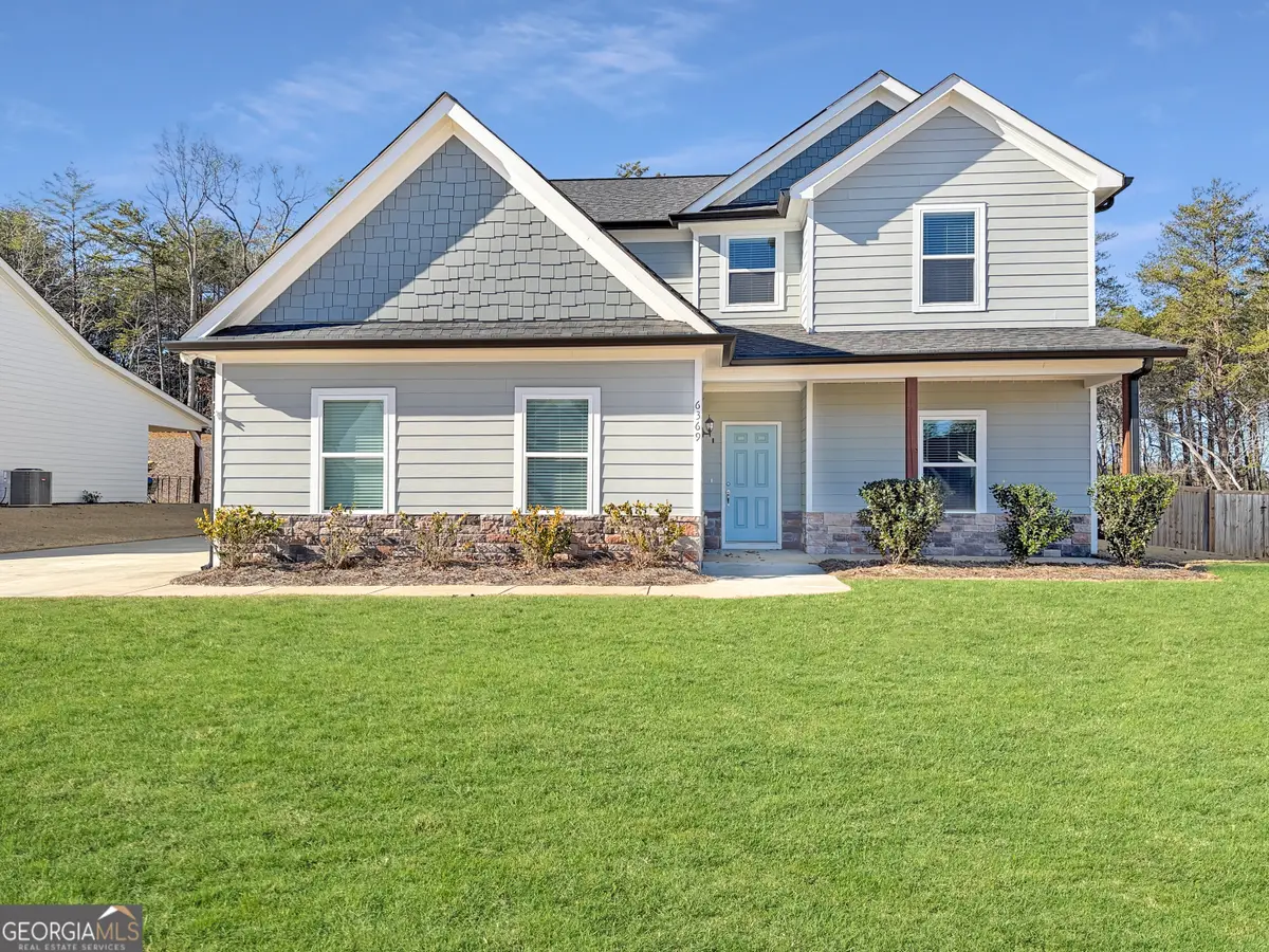 6369 Woodland Station Drive, Lula, GA 30554 - Image #1