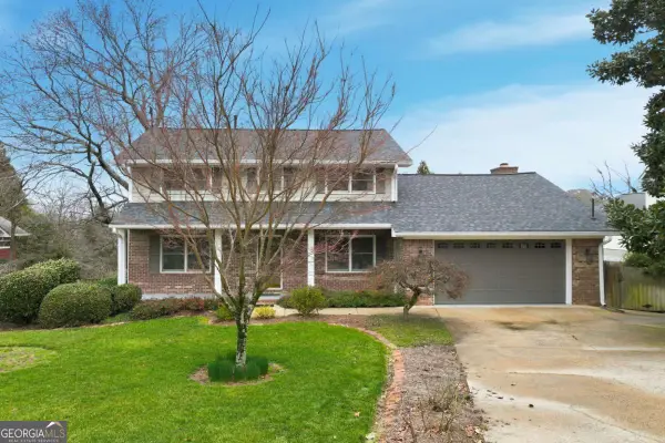 1582 Riverside Drive, Gainesville, GA 30501