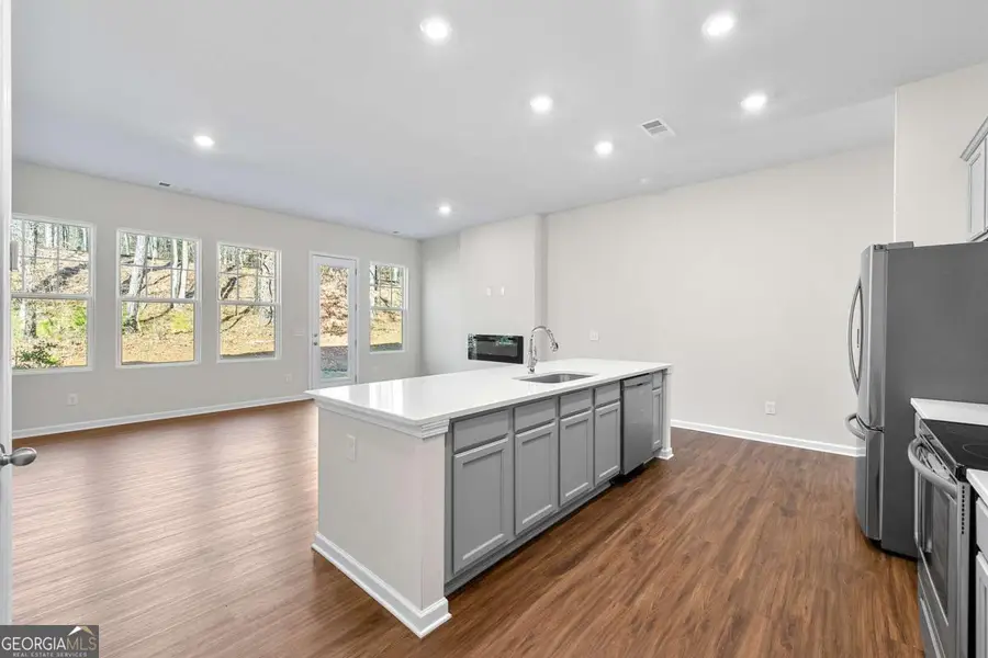 487 Bishop Lane, Woodstock, GA 30188 - Image #2