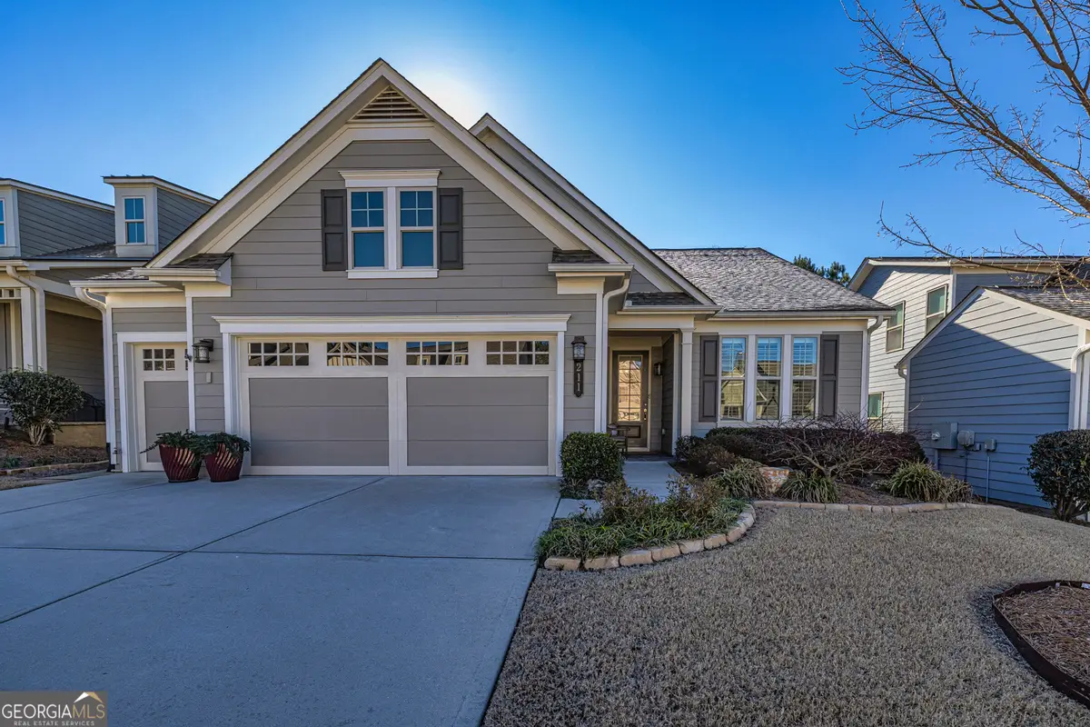 211 Spruce Pine Circle, Peachtree City, GA 30269 - Image #1