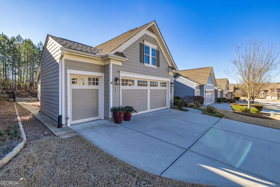 211 Spruce Pine Circle, Peachtree City, GA 30269 - Image #2