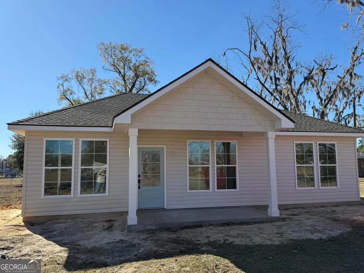 818 Porter Street, Blackshear, GA 31516 - #1