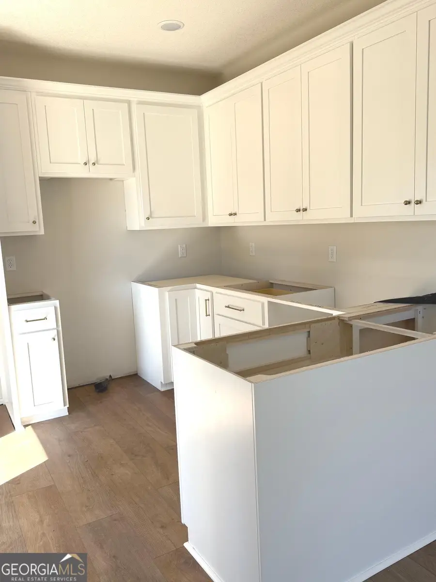 818 Porter Street, Blackshear, GA 31516 - #3