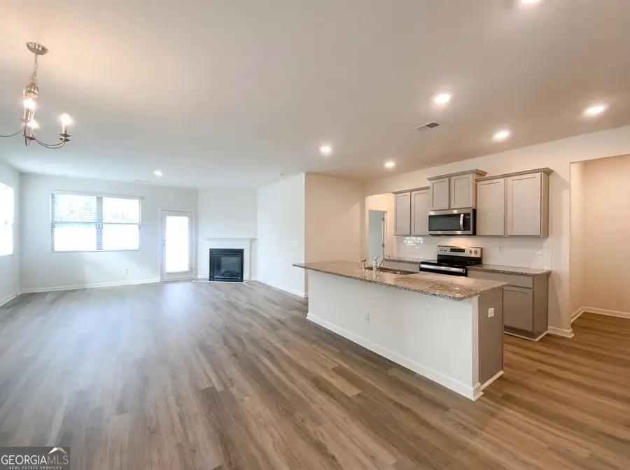 11893 Lovejoy Crossing Boulevard, Hampton, GA 30228 - Image #2