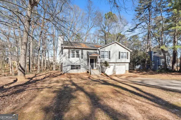 5960 Sutton Place, Douglasville, GA 30135