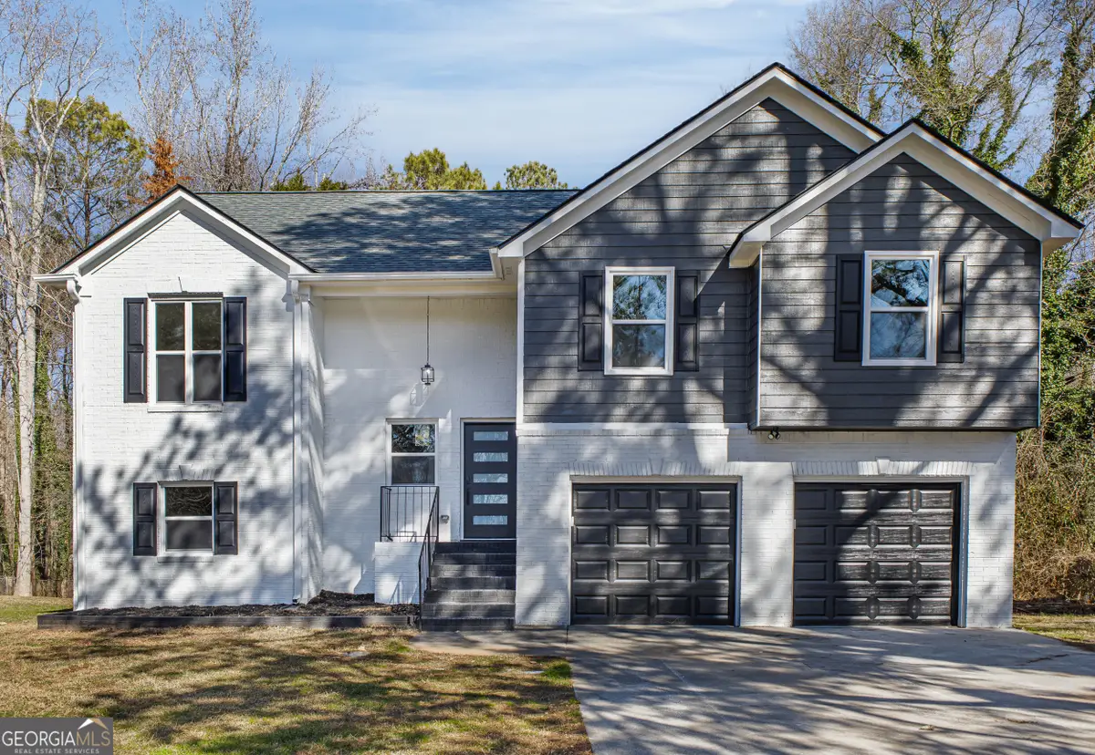 2874 Fairburn Road Sw, Atlanta, GA 30331 - Image #1