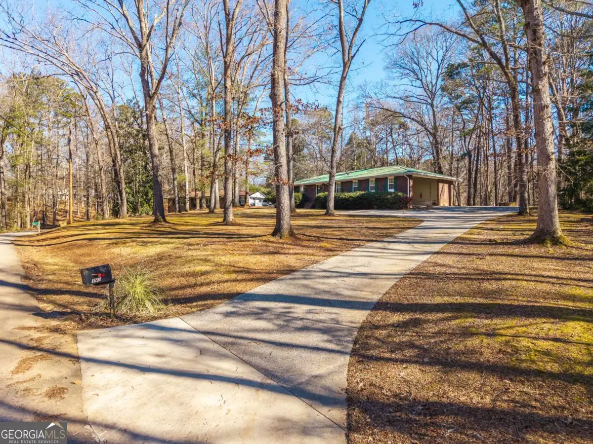 192 Saxon Court, Canton, GA 30114 - Image #1