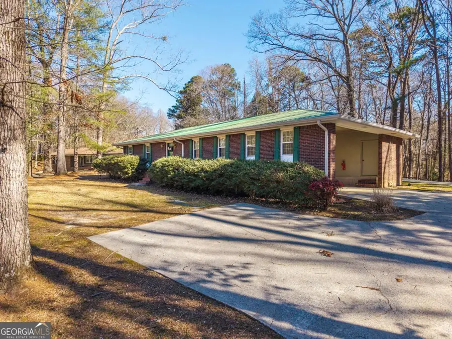 192 Saxon Court, Canton, GA 30114 - Image #2