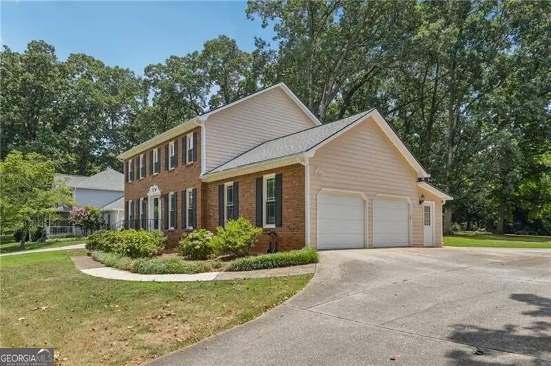 2412 Meadowglen Trail, Snellville, GA 30078 - Image #2