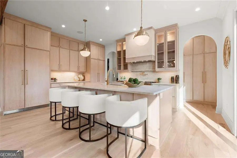 2497 Skyland Trail Ne, Brookhaven, GA 30319 - Image #3