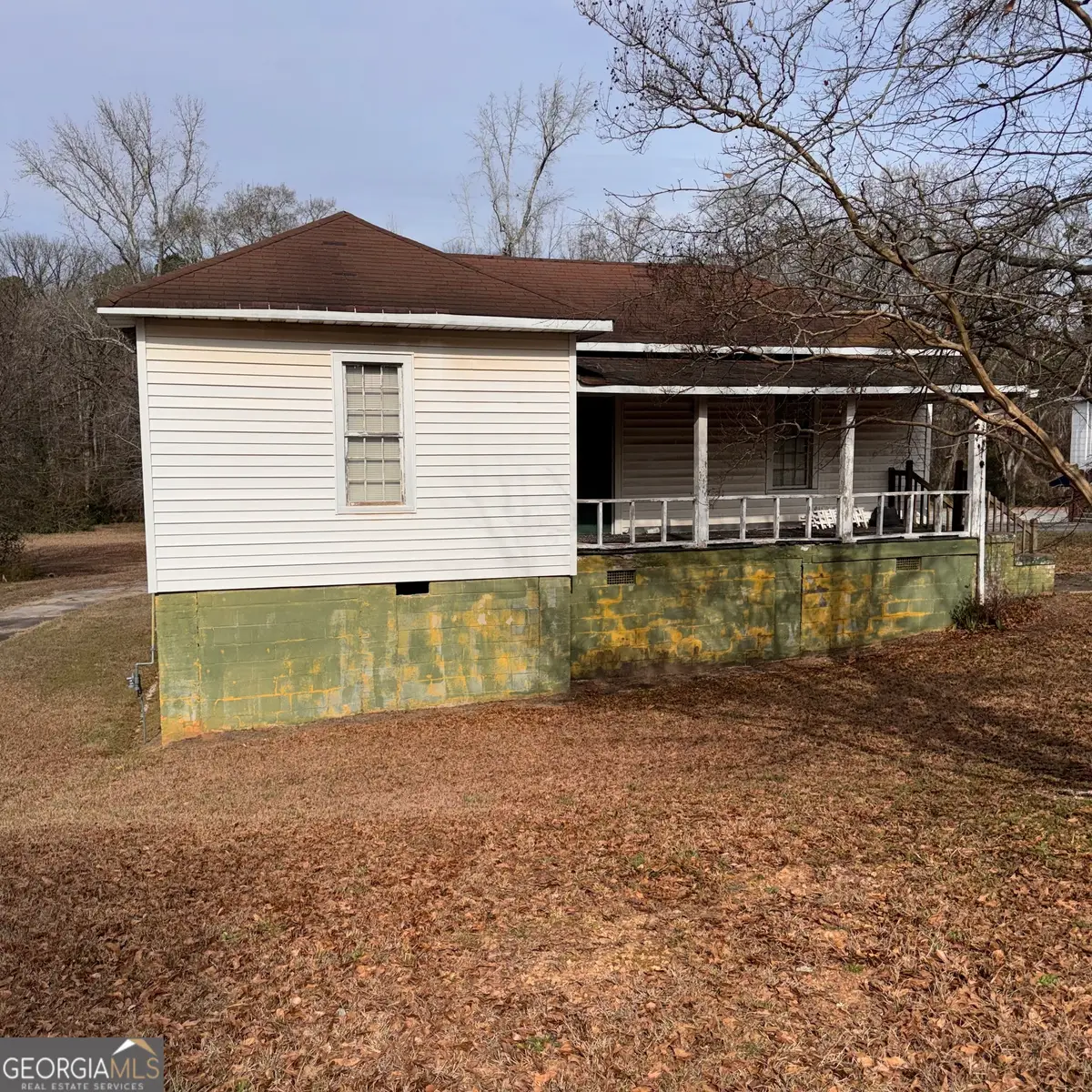 103 E Freeman Street, Newnan, GA 30263 - #1