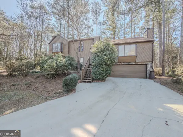 3053 Pointe Court, Snellville, GA 30039