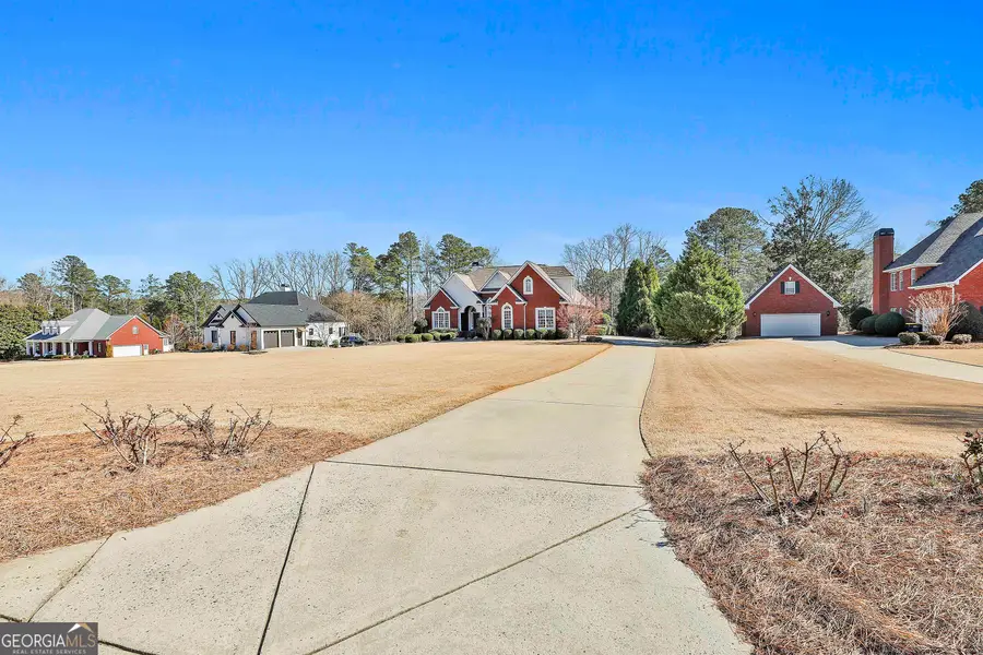 105 Lake Park Court, Sharpsburg, GA 30277 - Image #2