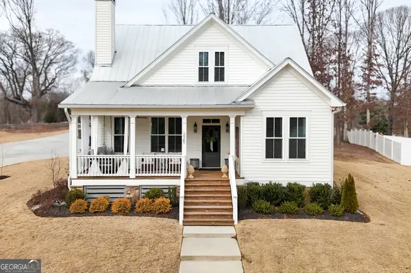 225 E Underwood Street, Cleveland, GA 30528