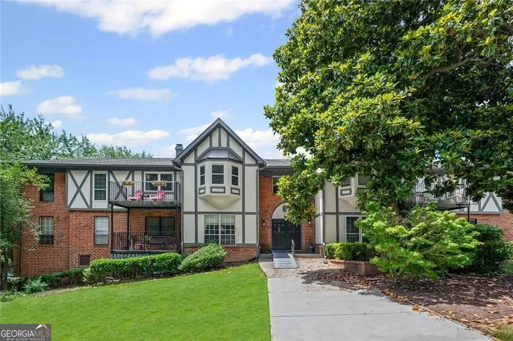 6851 Roswell Road #E-4, Atlanta, GA 30328 - Image #1