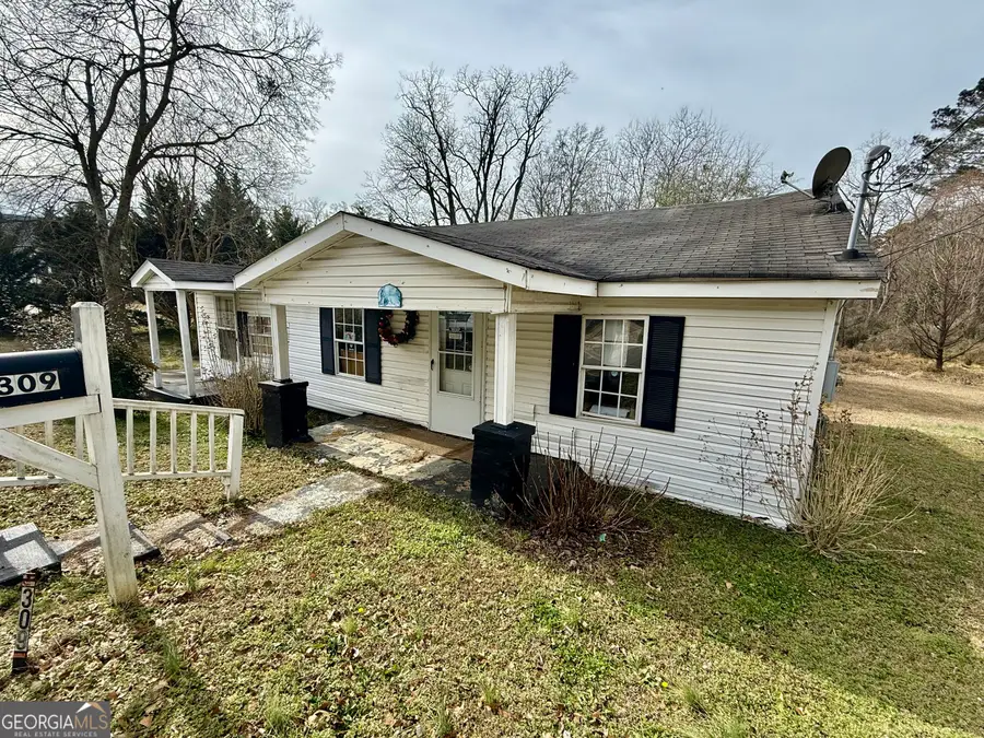 309 Samuel L Johnson Drive, Jackson, GA 30233 - Image #2