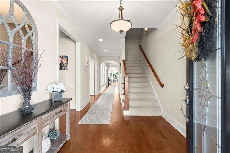 257 Somerset Circle, Woodstock, GA 30189 - Image #2