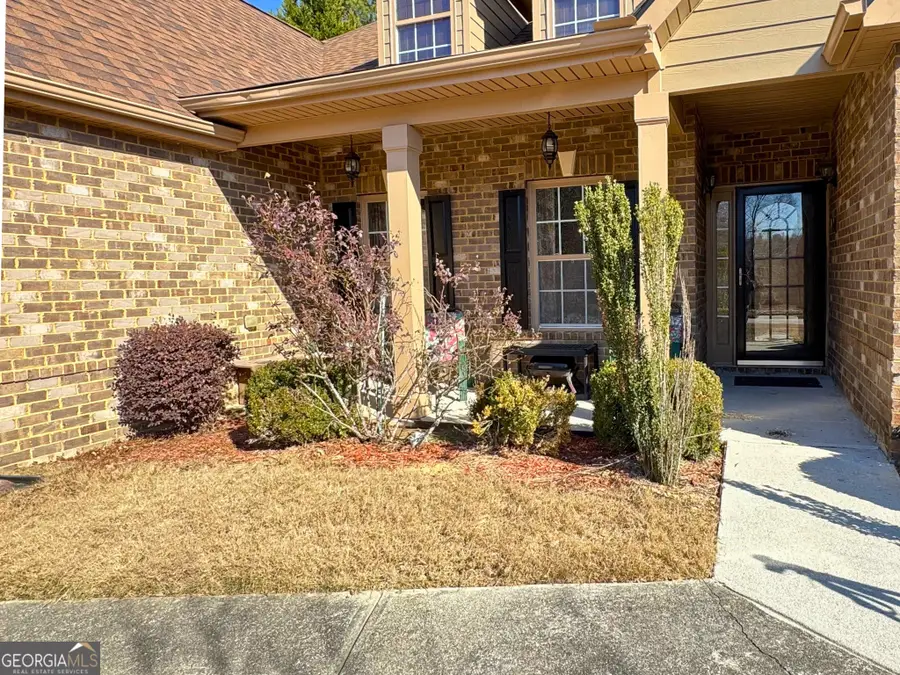 4604 Browns Mill Ln, Lithonia, GA 30038 - Image #2
