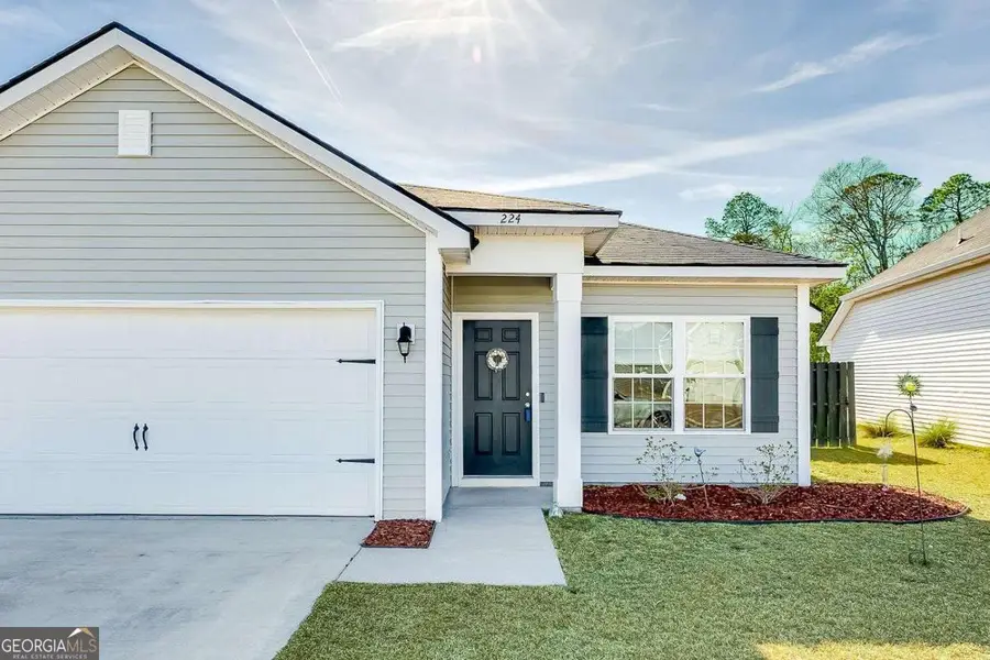 224 Brightleaf Circle, Hinesville, GA 31313 - Image #3