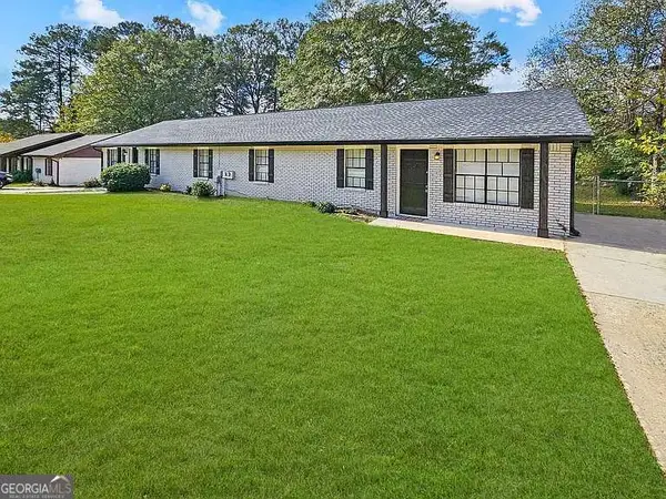 8327 Glenwoods Terrace, Riverdale, GA 30274