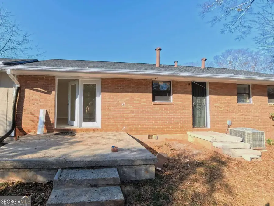 3881 Pin Oak Circle, Doraville, GA 30340 - #2