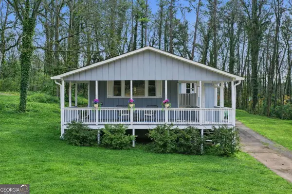 1722 Crestridge Drive, Marietta, GA 30067