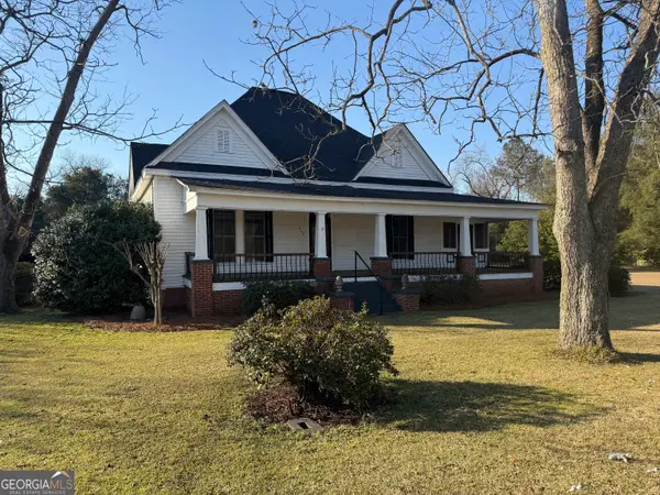 315 Pine Avenue, Pinehurst, GA 31070