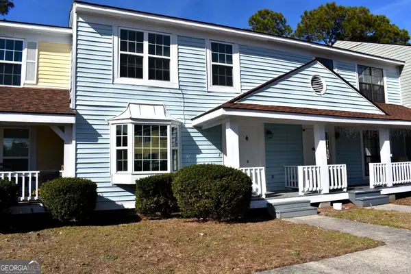 912 Pineland Avenue #APT 6, Hinesville, GA 31313