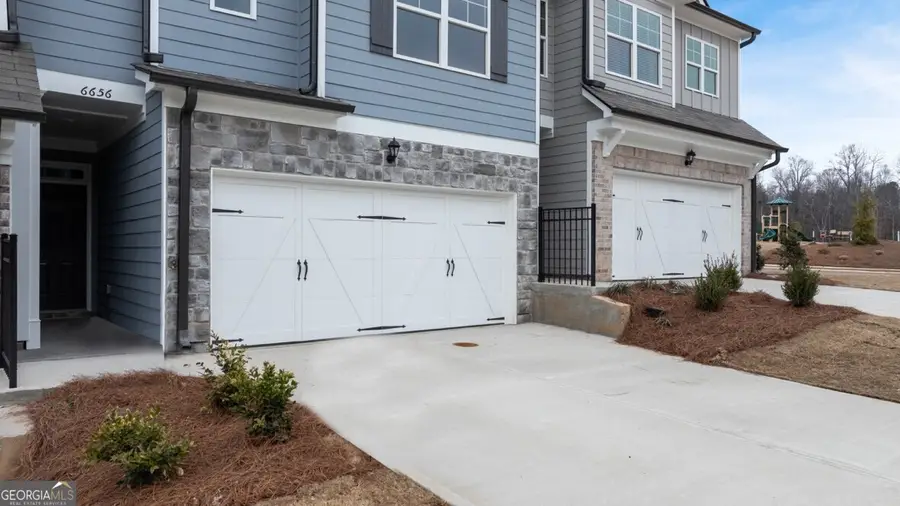 6656 Parsons Street, Flowery Branch, GA 30542 - #3