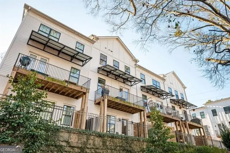 2003 Mahogony Lane Nw, Atlanta, GA 30318 - #1