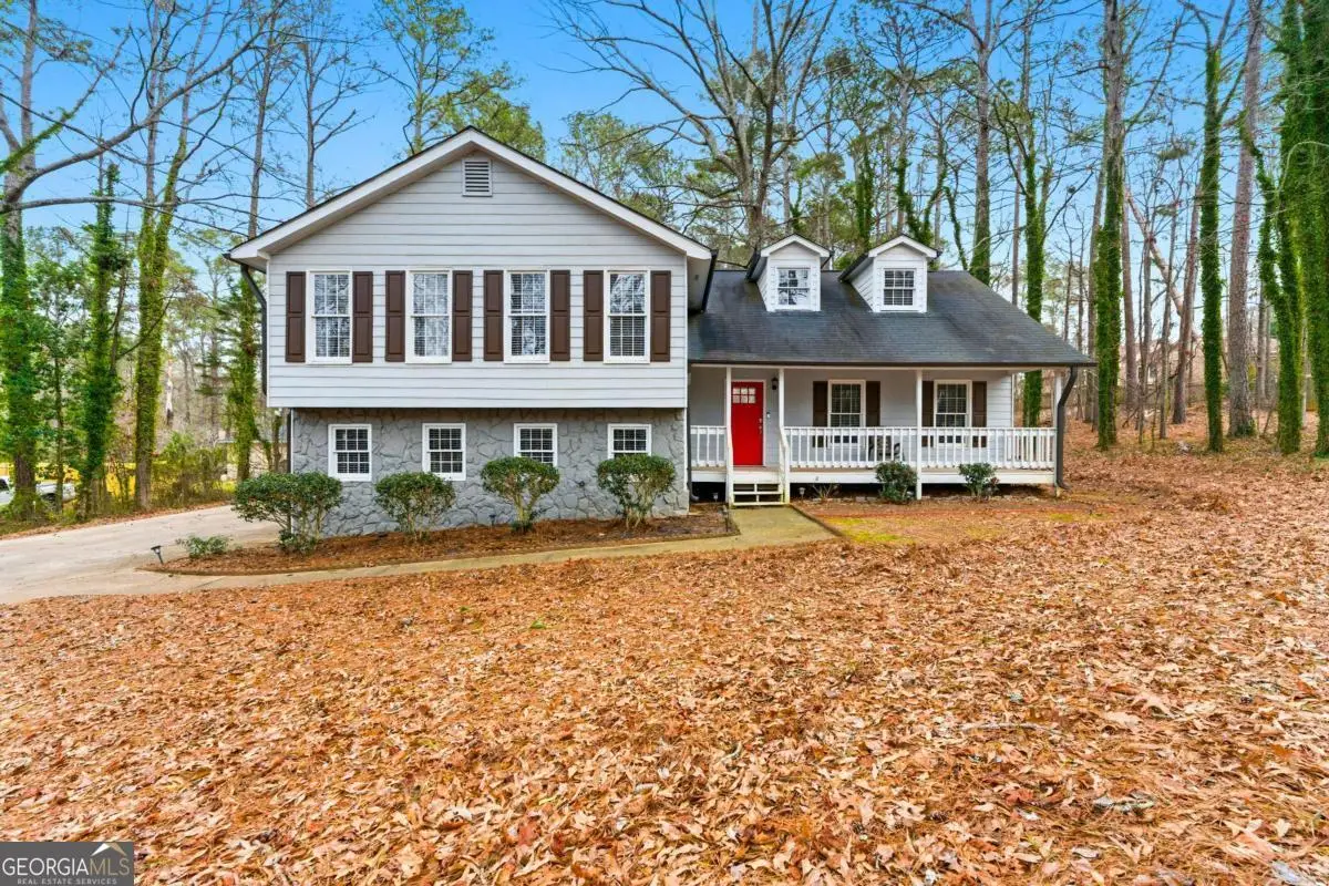 11846 Pine Needle Lane, Hampton, GA 30228 - Image #1