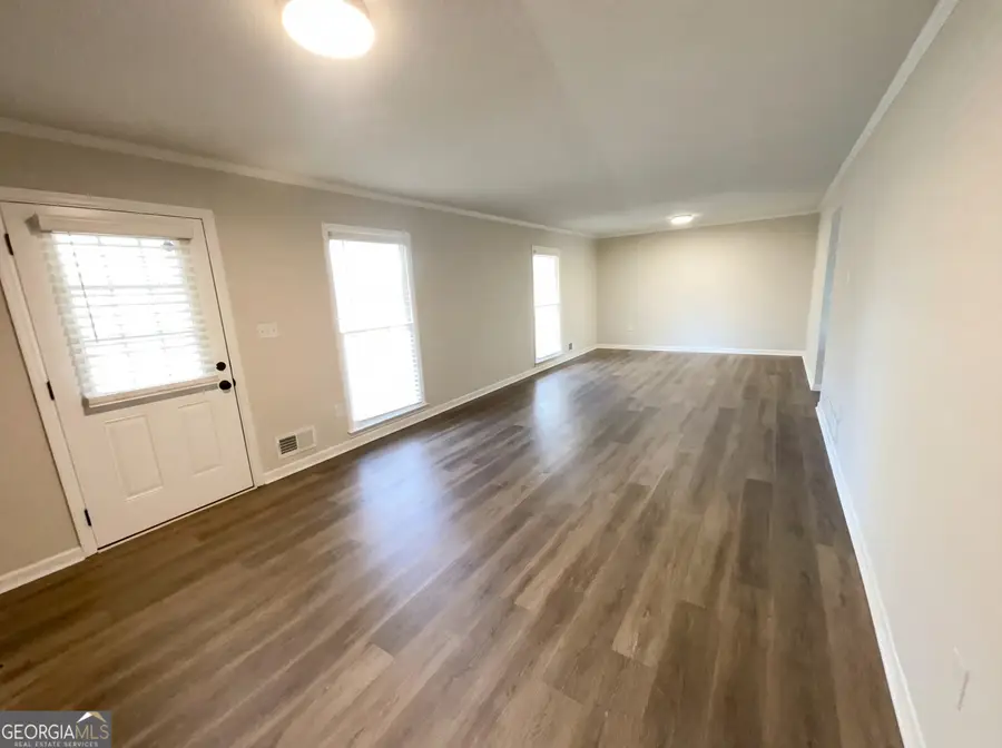 32 Banks Street, Maysville, GA 30558 - #3