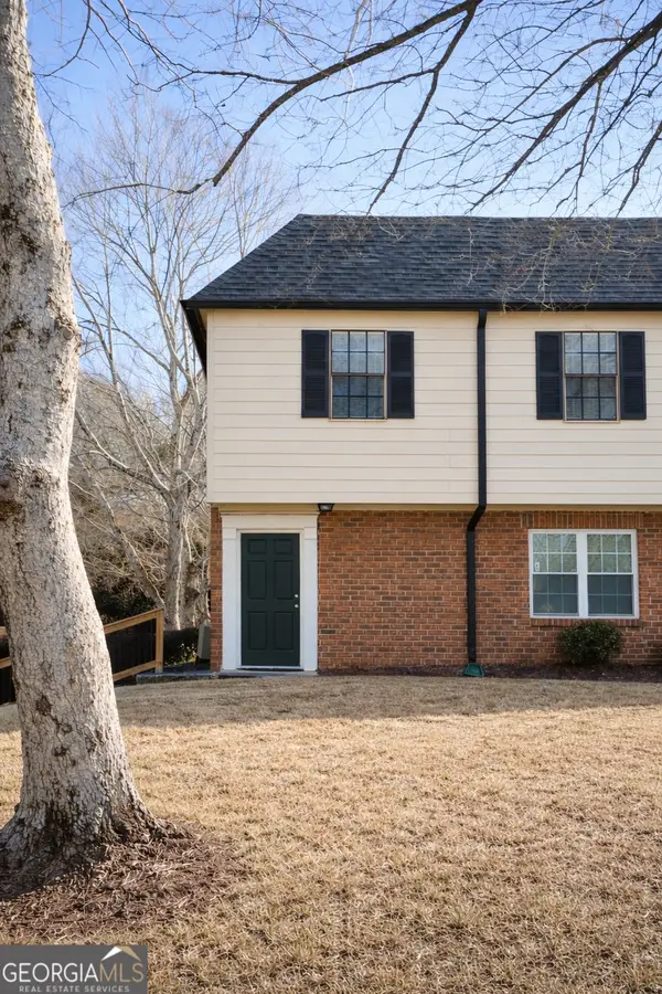 320 Winding River Road #A, Atlanta, GA 30350