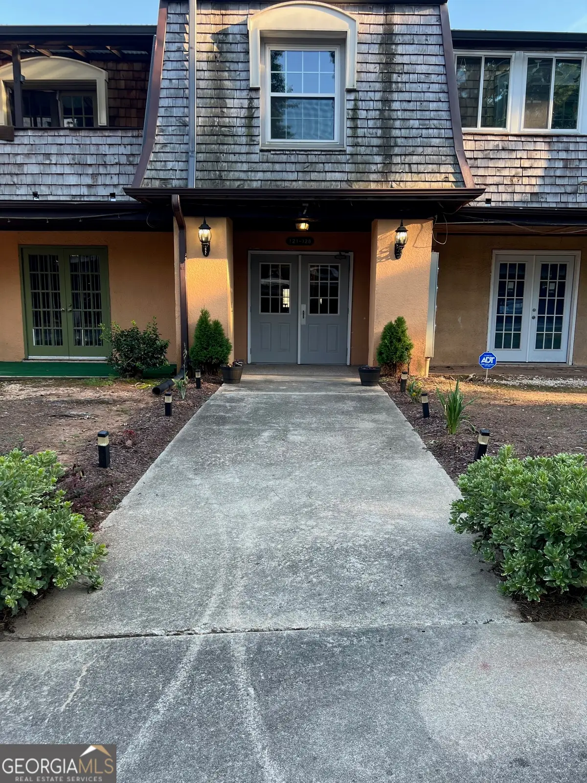 121 Rue Fontaine, Lithonia, GA 30038 - Image #1