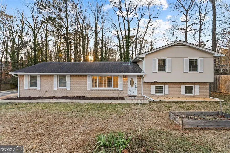 1121 Neva Drive Sw, Marietta, GA 30060 - Image #2