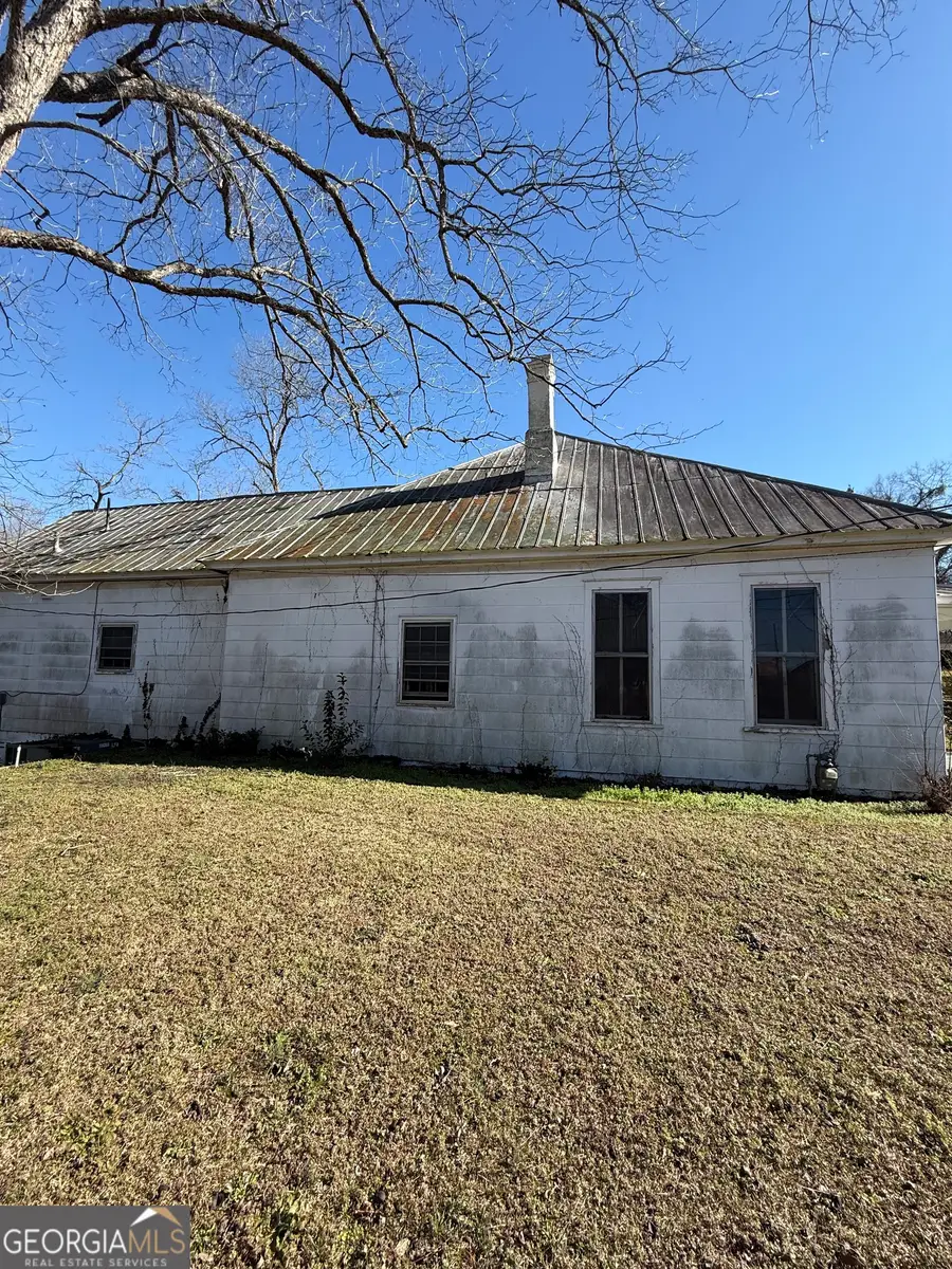 213 E Church Street, Sandersville, GA 31082 - #3