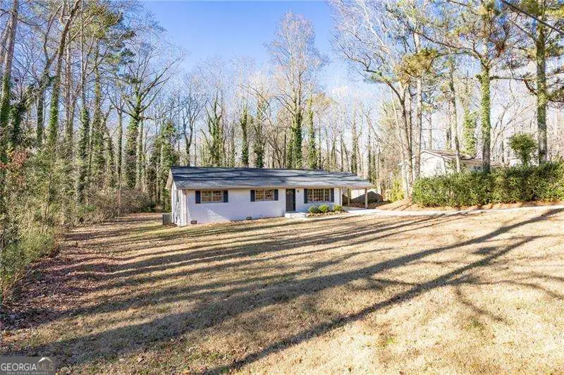 5689 Woodland Drive, Acworth, GA 30102 - #2