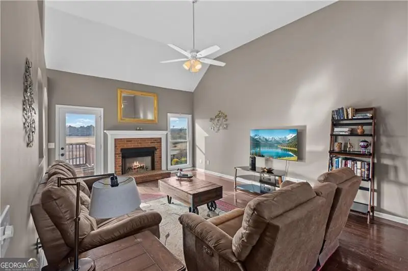 24 Carrington Drive, Cartersville, GA 30120 - #3