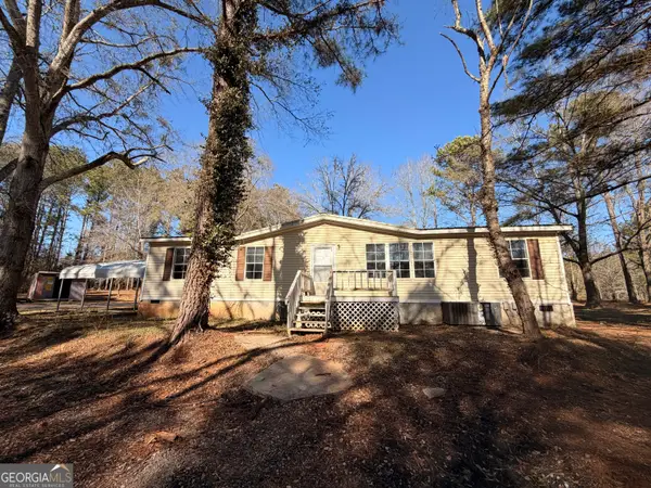 200 Whitlock Drive, Hogansville, GA 30230