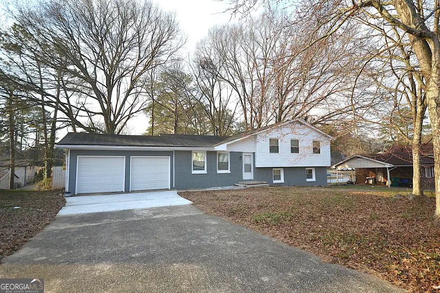 1865 Oxford Drive, Morrow, GA 30260 - Image #2