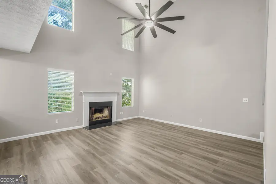 826 Shore Drive, Lithonia, GA 30058 - Image #3