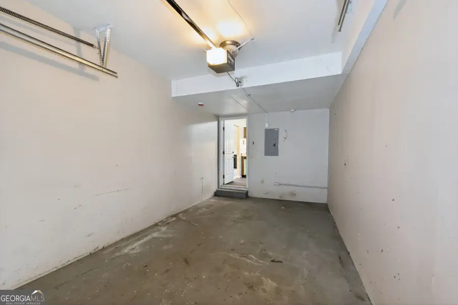 730 Brittany Court, Stone Mountain, GA 30083 - Image #3