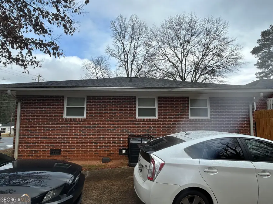 918 Jefferson Avenue, East Point, GA 30344 - #3