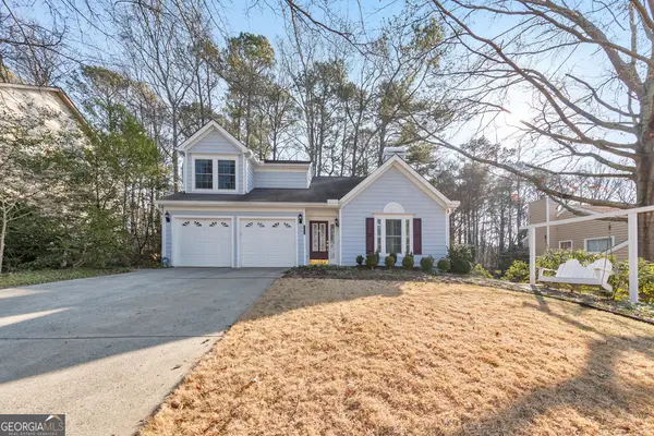 12165 Greenmont Walk, Alpharetta, GA 30009