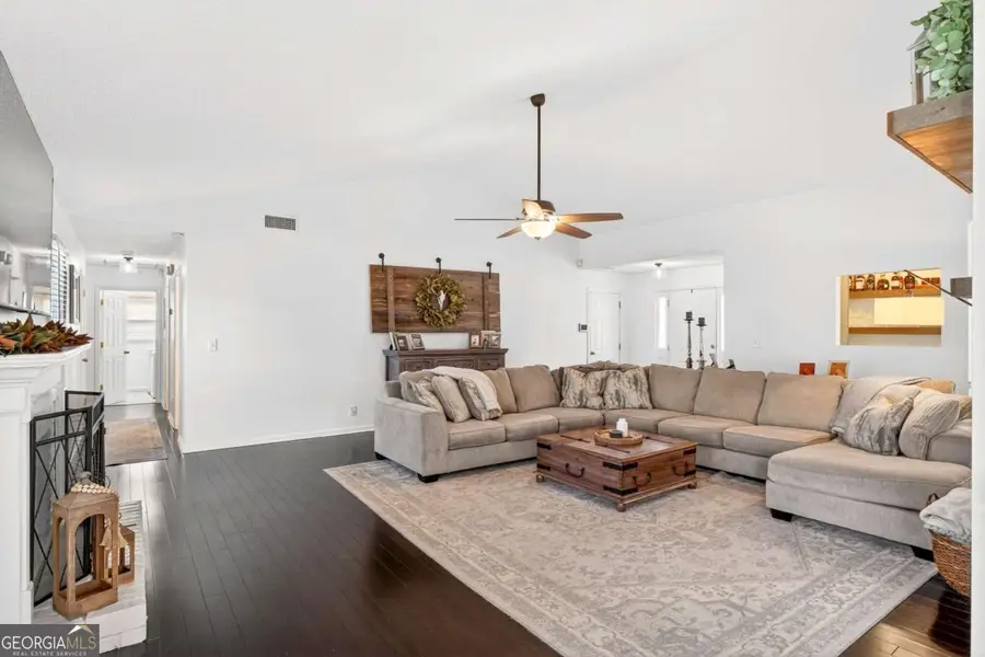 5386 Olde Mill Drive Ne, Woodstock, GA 30188 - Image #2