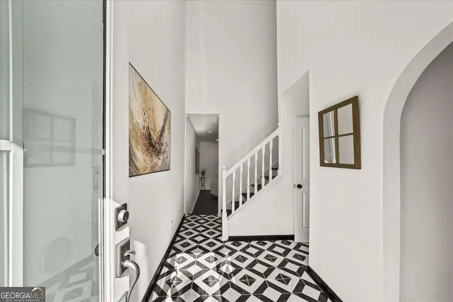 5490 Chemin De Vie, Atlanta, GA 30342 - #2