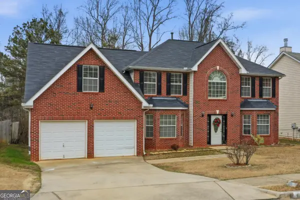 645 Wildboar Court, Fairburn, GA 30213