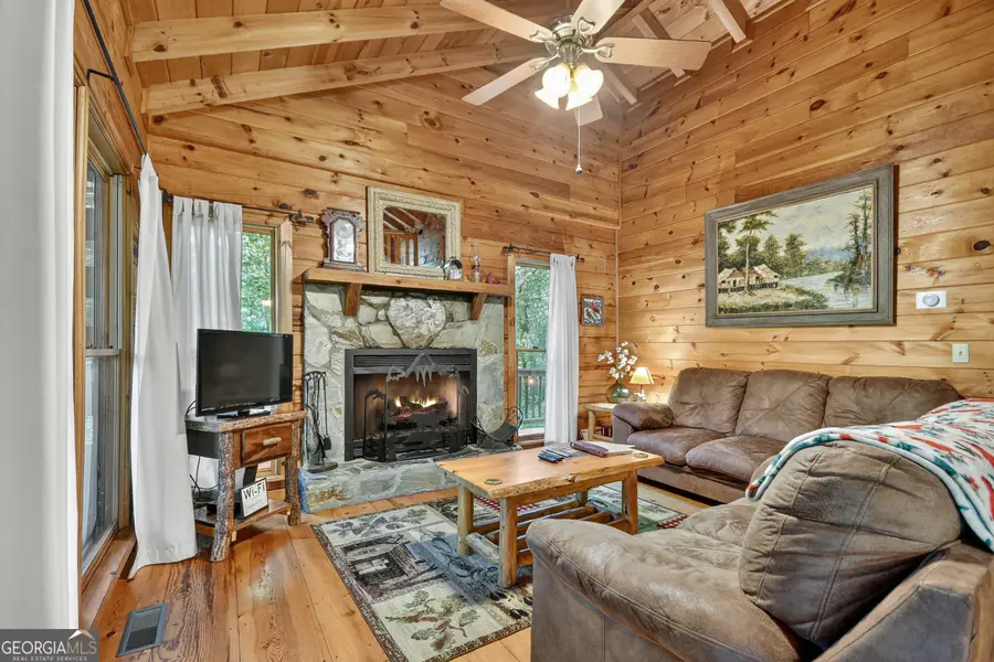 135 Tomahawk Trail, Blue Ridge, GA 30513 - Image #2