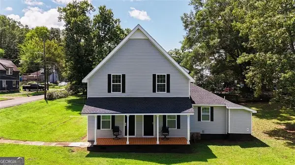 305 Grove Avenue Se, Lindale, GA 30147