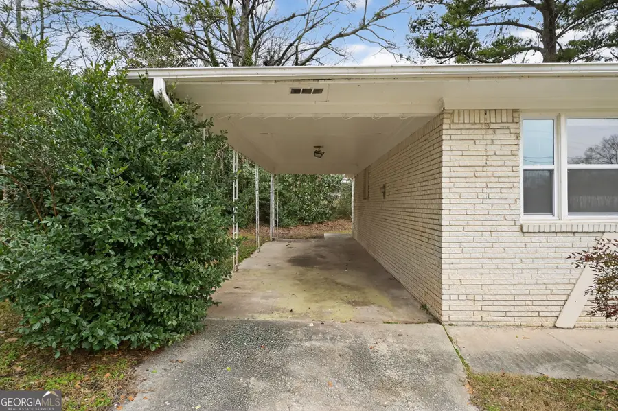 375 Dartmouth Drive Sw, Atlanta, GA 30331 - Image #3